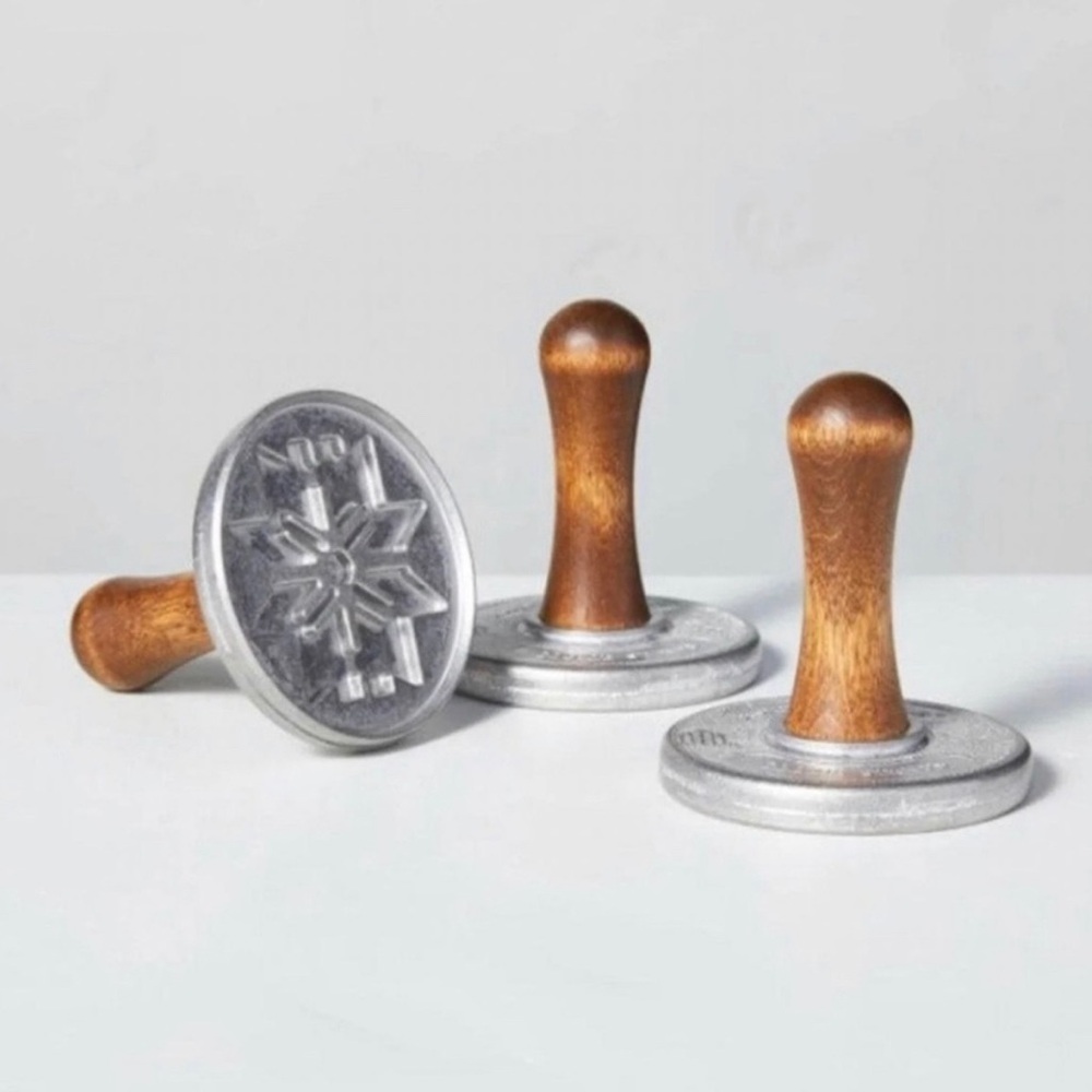 Hearth & Hand with Magnolia 3 Pc Christmas Snowflake Cookie Press Set